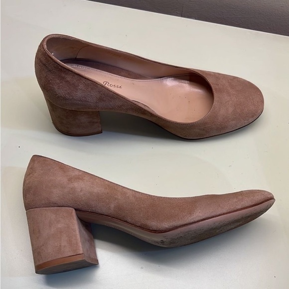 Gianvito Rossi made in Italy Tan Suede Heels - Picture 8 of 8